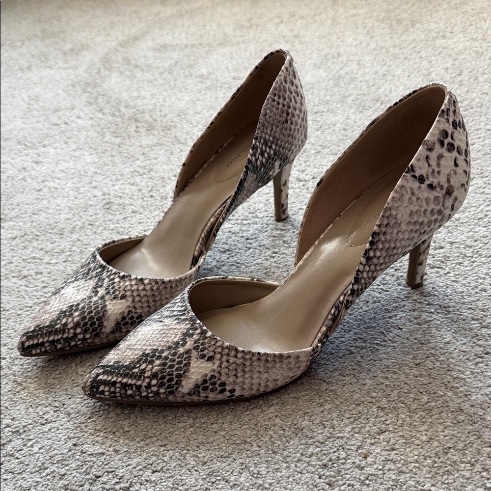Bandolino Snakeskin Pattern Heels